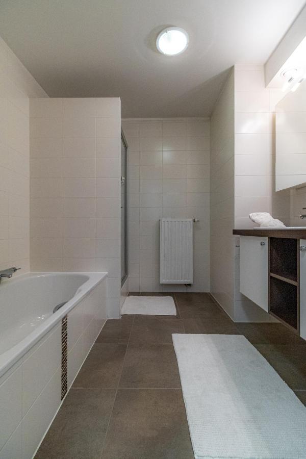Laluna Holiday Apartment 奥斯滕德 外观 照片